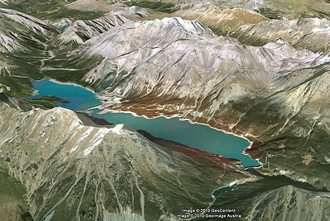 Dighe o laghi di Cancano dal satellite