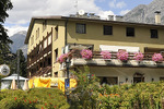Jolly Residence