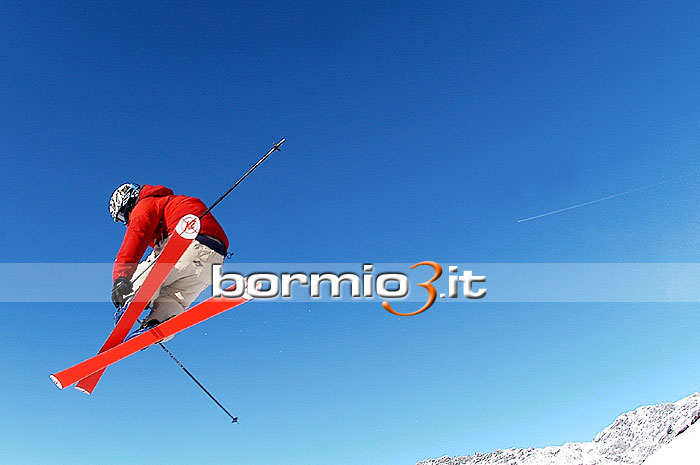 Salto con gli sci